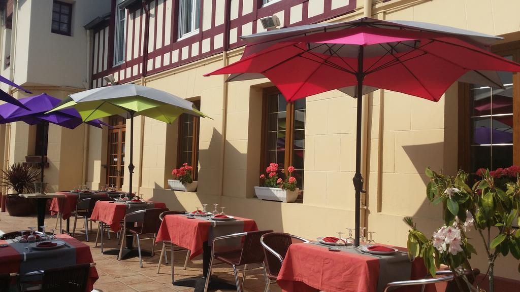 Hotellerie Normande Dozulé Zewnętrze zdjęcie