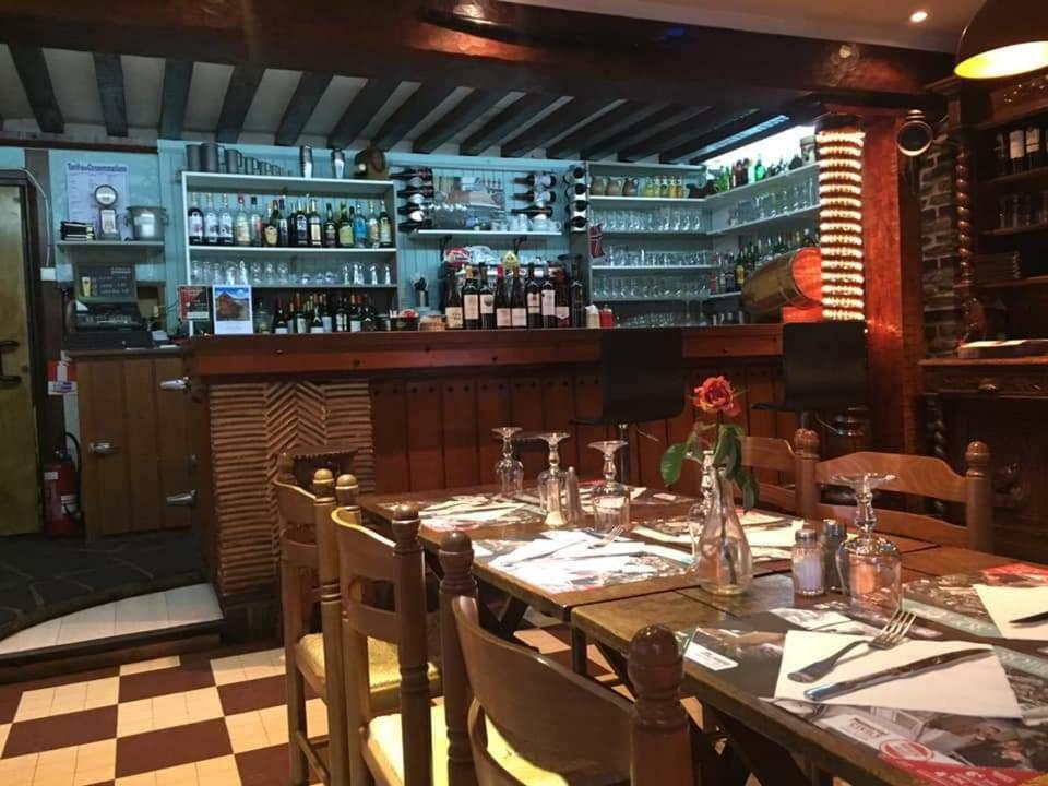 Hotellerie Normande Dozulé Zewnętrze zdjęcie